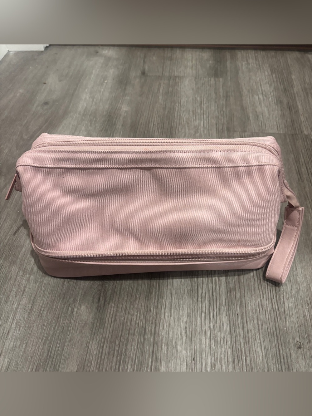 Beis The Dopp Kit in Atlas Pink